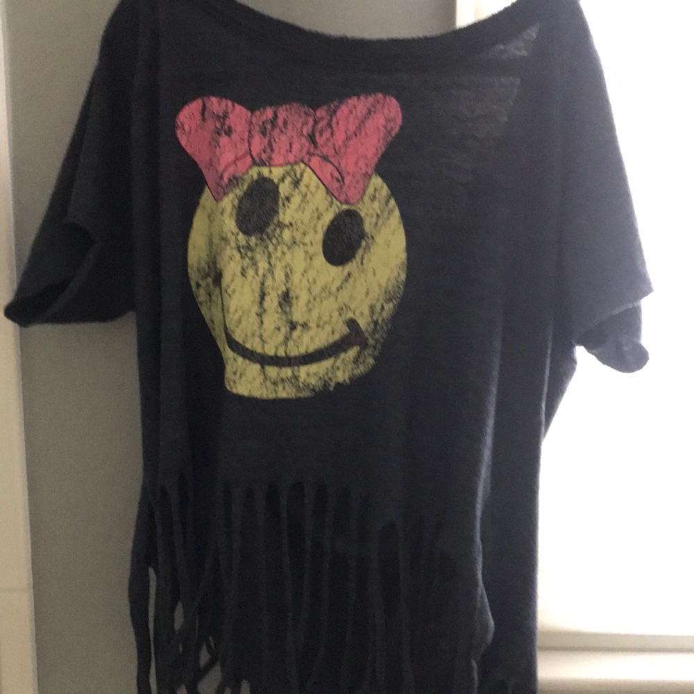 Smily shirt with fringes